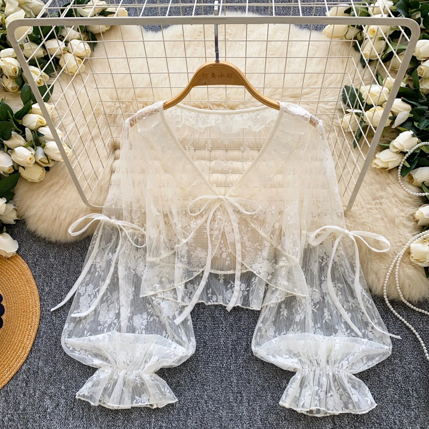 Summer Full Sleeve Sweet Lace Blouses Women Lantern Sleeve Solid Lace Shirts Ladies Sweet Tops Clothes Women Wholesale