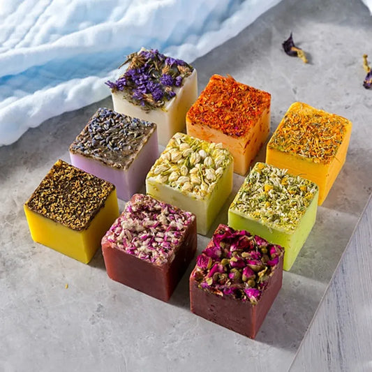 Handmade Natural Dry Flower Essential Oil Soap