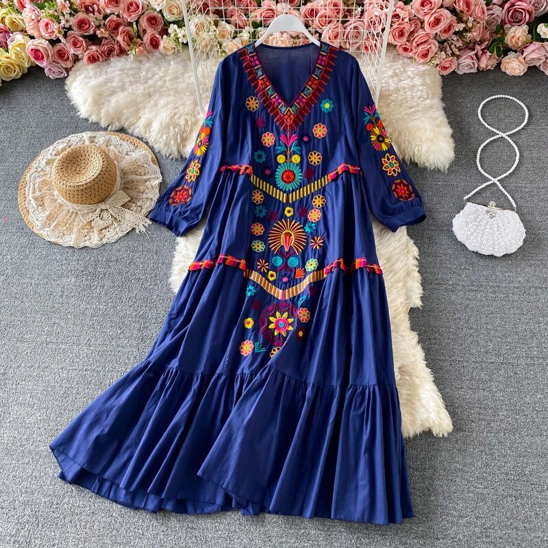 Vintage Women Dress Floral Embroidery Beach Dress