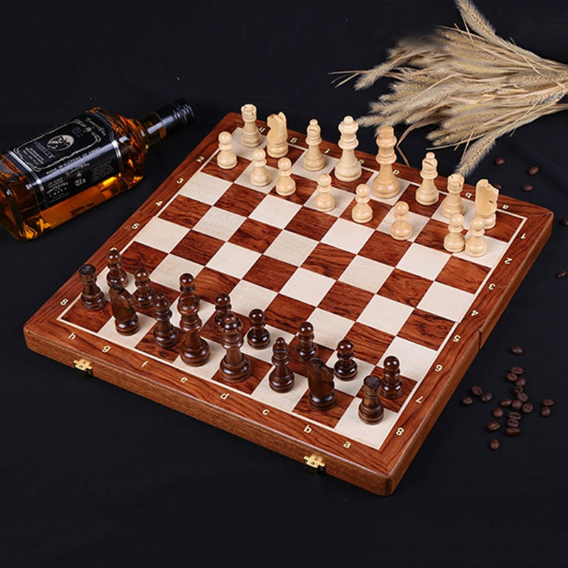 Wooden Chess Set Table Game High Grade 4 Queen Chess Game King Height 80 mm Chess Pieces 39*39 cm Mahogany Chessboard